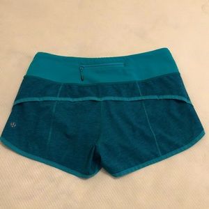 Lululemon Speed Up Short - size 4